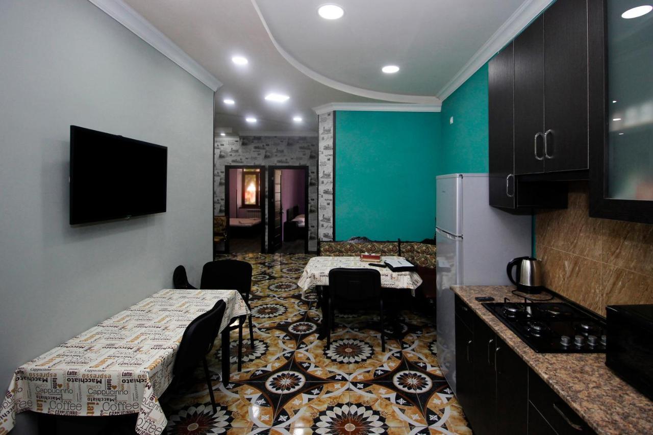 Hotel Victoria Ереван Екстериор снимка